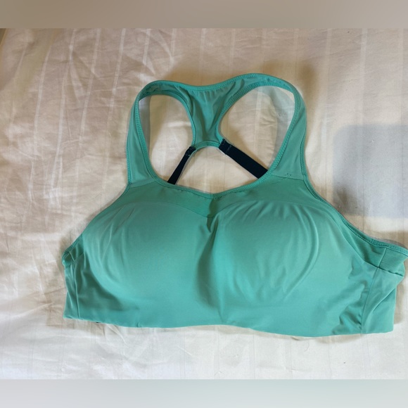 Nike Dri-Fit Sports Bra - Picture 2 of 6